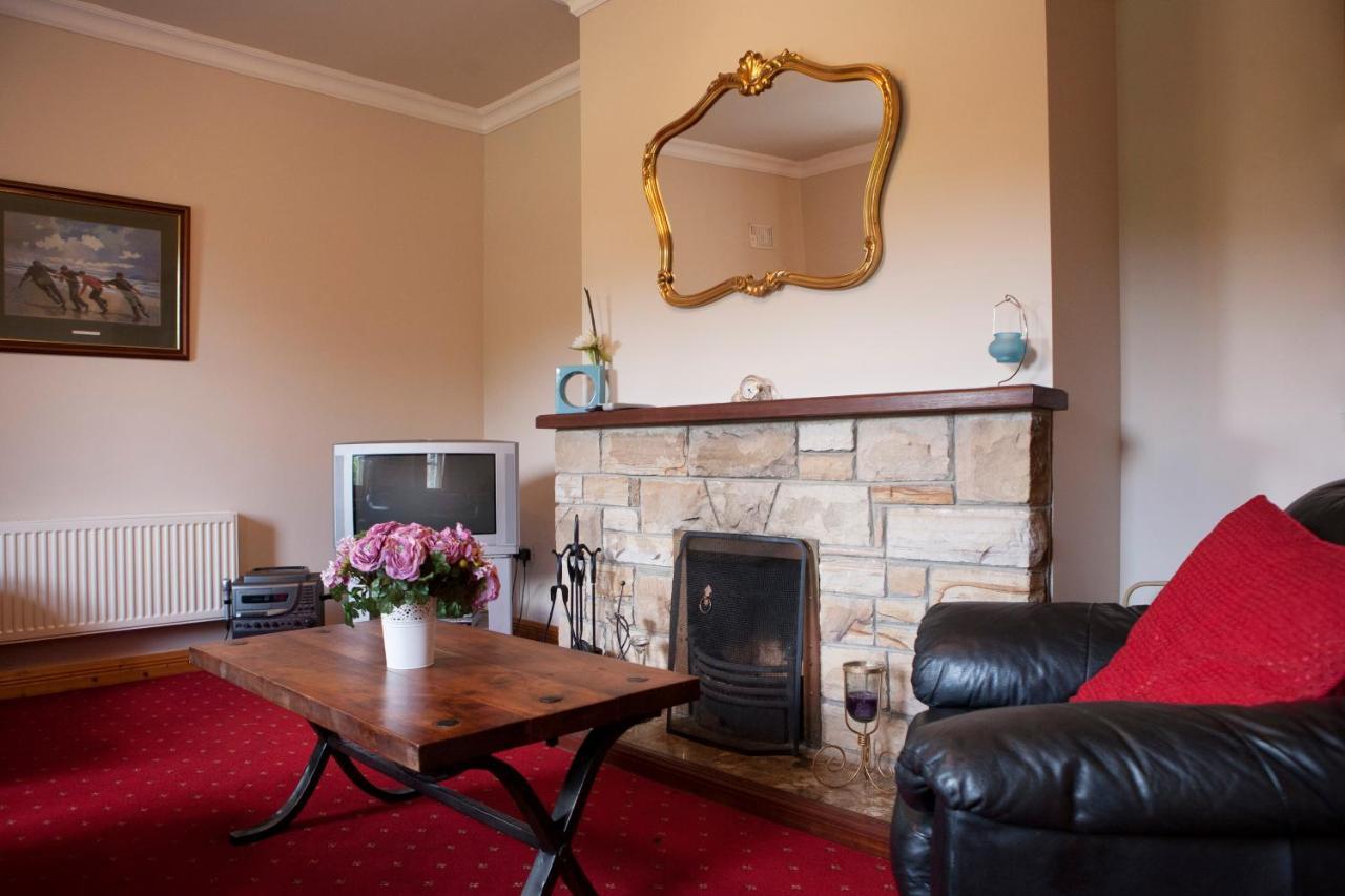Inviting 4-Bed House In Strokestown 빌라 외부 사진
